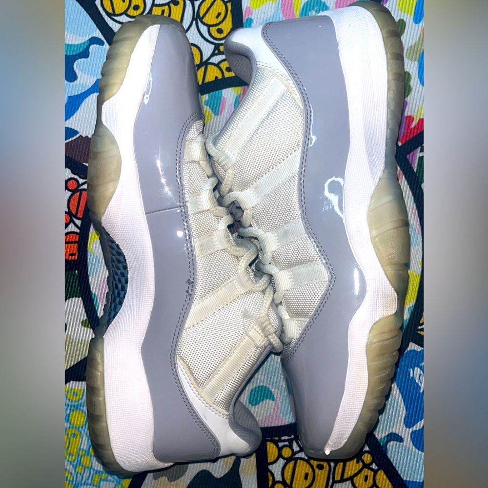Jordan 11 retro lows “ Cement grey”